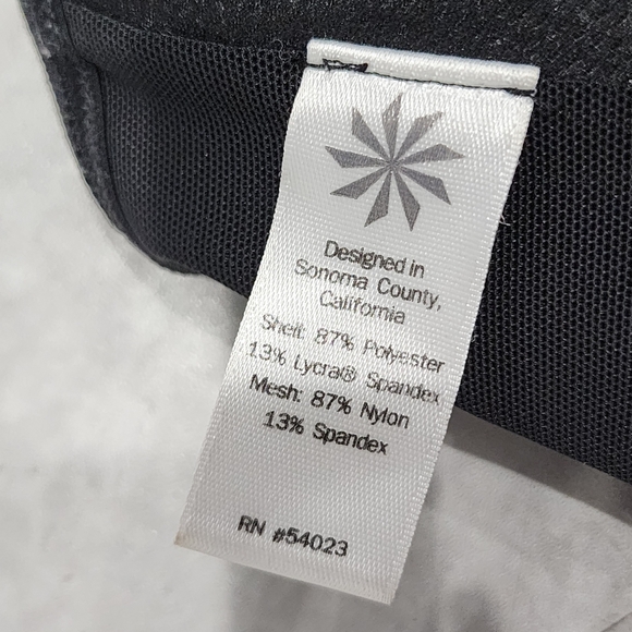 Athleta Pullover Black Sports Bra - Size Large - Picture 6 of 8